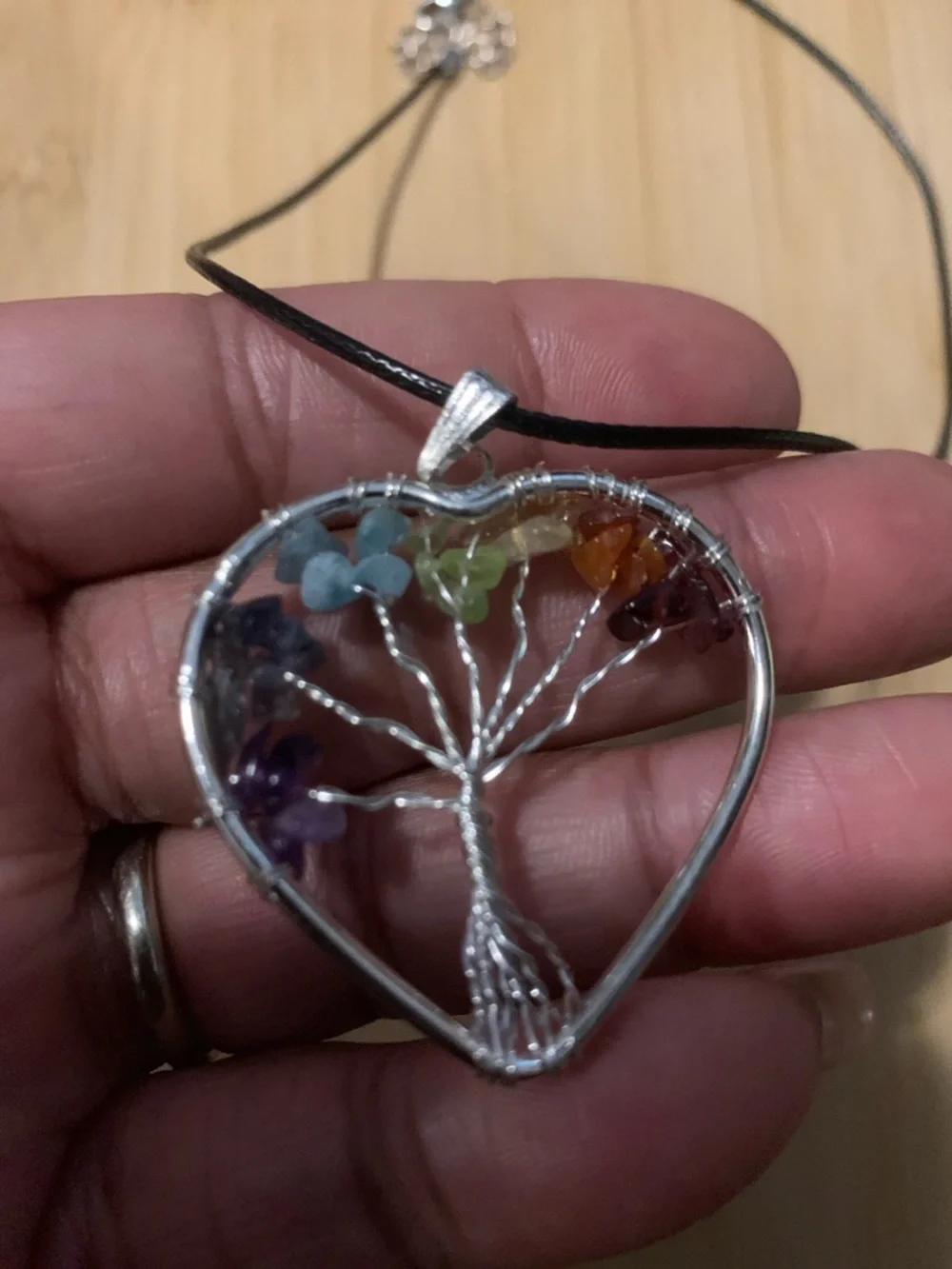 New Chakra Tree of Life Heart💜Pendant Necklace with Rainbow Gemstone Accents - Picture 3 of 3